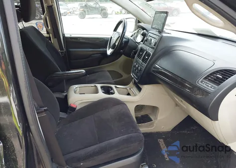 2013 Dodge Grand Caravan Sxt z USA, uszkodzony, nr VIN 2C4RDGCG5DR755573